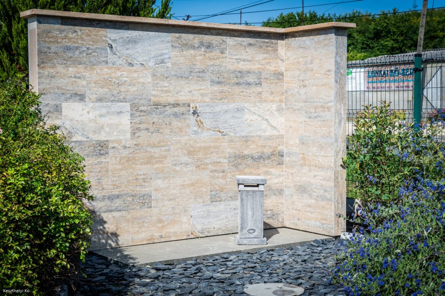 kőlámpás,kerti kámpás