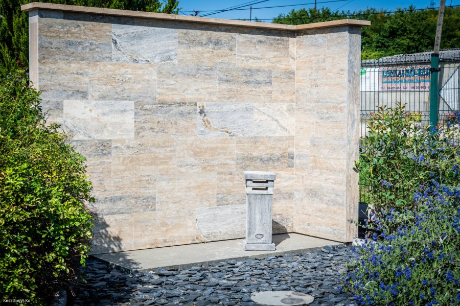 kőlámpás,kerti kámpás