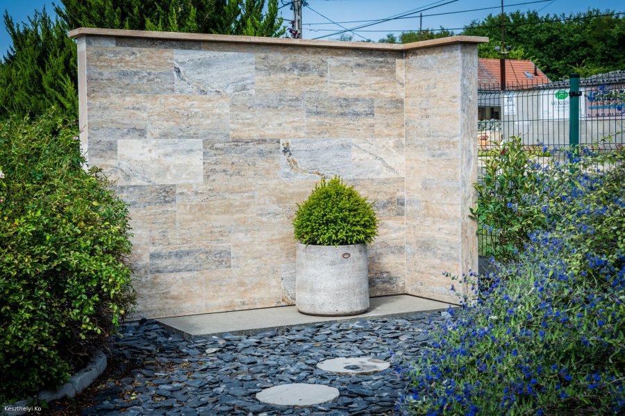 kö virágtartók,beton virágtartók,kaspó,balkonláda,virágláda,virágtartó,kaspó